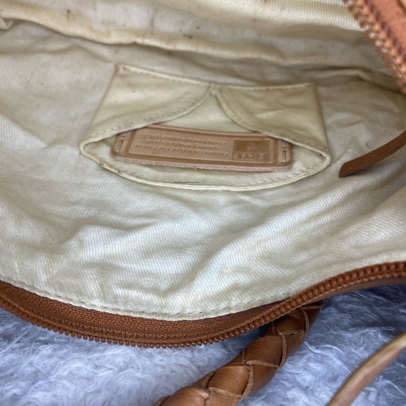 Vintage Frye crossbody - Picture 7 of 7